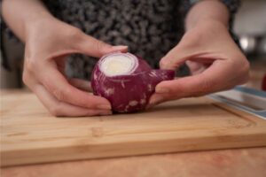 bucce di cipolla fertilizzante